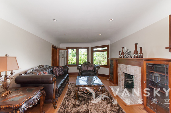 260708023154_living room.jpg